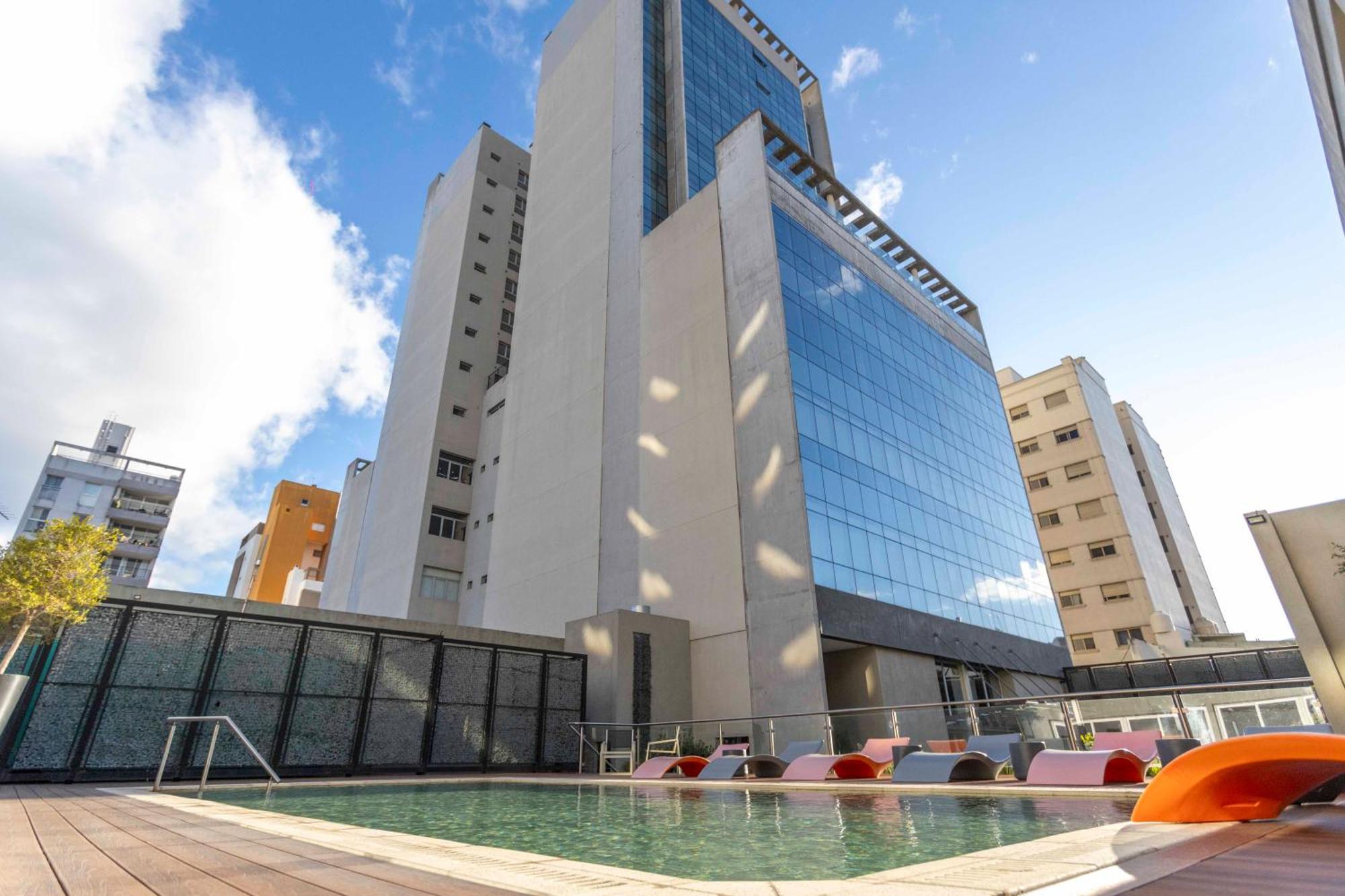 Hotel Land Plaza 라플라타 외부 사진