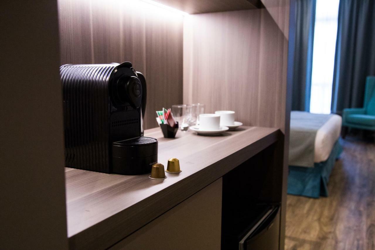 Hotel Land Plaza 라플라타 외부 사진
